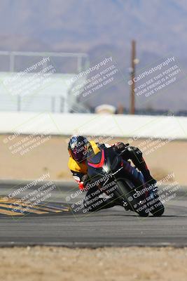 media/Feb-02-2025-Race Pace (Sun) [[84aa3aff12]]/2-Non Verified/3-Turn 15 (11am)/